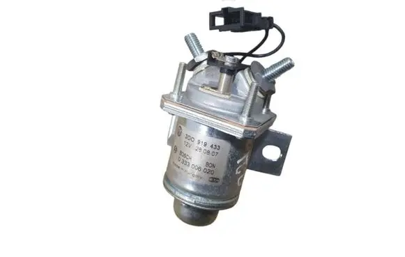 Volkswagen Phaeton Charging relay 3D0919433