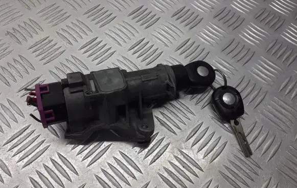 Skoda Fabia Mk1 (6Y) Ignition lock 4B0905851