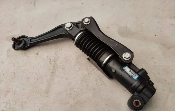 Toyota Land Cruiser (J200) Rear suspension height sensor lever 4888560021