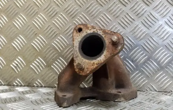 Volkswagen Golf III Exhaust manifold 021253033D