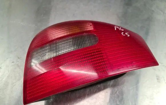 Audi A6 S6 C5 4B Rear/tail lights 4B5945096