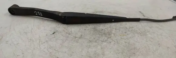 Subaru Forester SG Front wiper blade arm