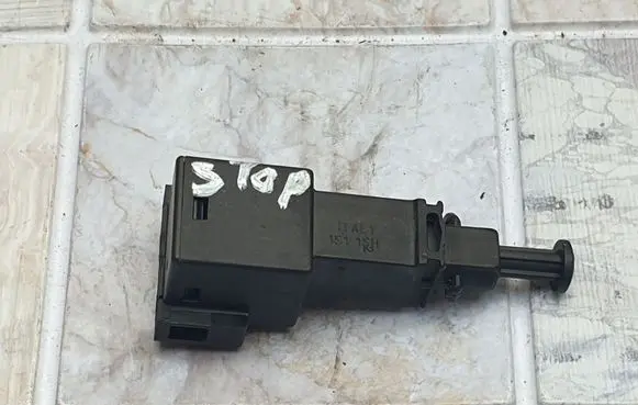 Ford Galaxy Brake pedal sensor switch 15115H