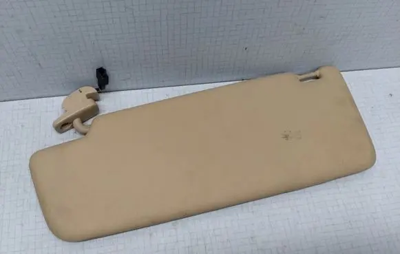 Volkswagen Touran I Sun visor 6Q0857552