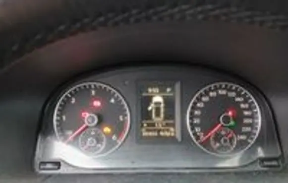 Volkswagen Touran II Speedometer (instrument cluster) 1T0920875A