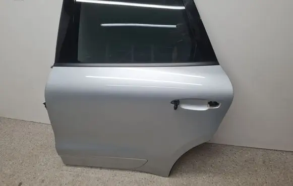 Porsche Macan (95B) Rear door 95B833021