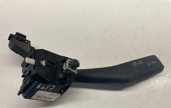 Volkswagen Golf VI Indicator stalk 1K0953513