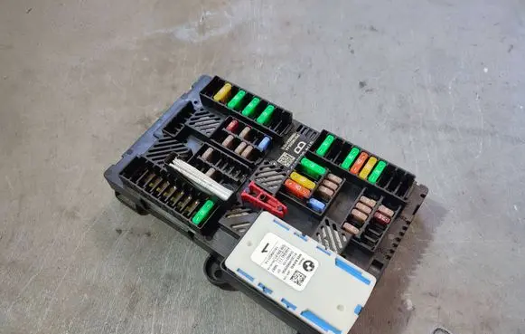 BMW X4 G02 Fuse box set 6828076