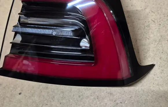 Tesla Model 3 Rear/tail lights 107740096B