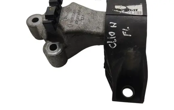 Renault Clio IV Engine mount vacuum valve 112843505R