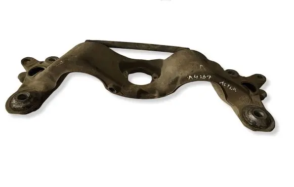 Audi A4 S4 B7 8E 8H Gearbox mounting bracket 8E0399283AG