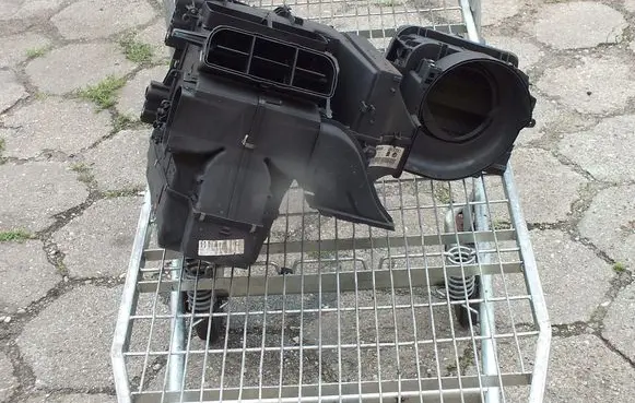 Volkswagen Fox Interior heater climate box assembly 