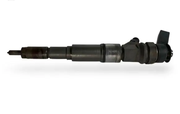 BMW 5 E60 E61 Fuel injector 7794652