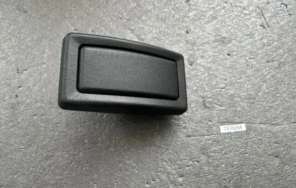 Nissan Terrano Ashtray (rear) 965201F200