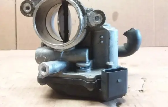 Audi A3 S3 8V Throttle valve 04L128059K