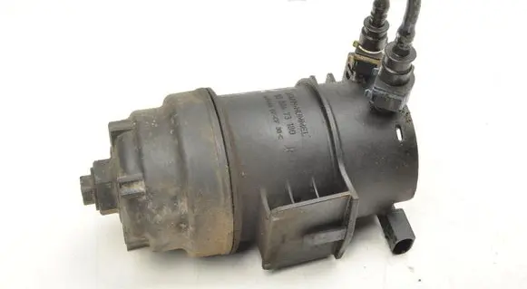 Volvo XC60 Oil filter mounting bracket 6G9N9155CB