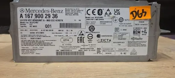Mercedes-Benz GLE W167 Radio/CD/DVD/GPS head unit A1679002936