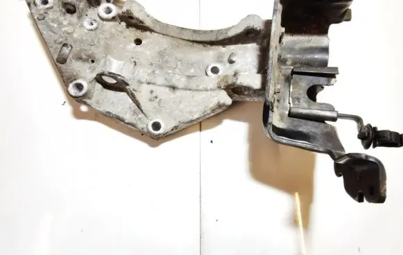Citroen C5 Engine mounting bracket 9650034280