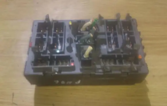 Peugeot 406 Fuse box set 9459081380 9628757180