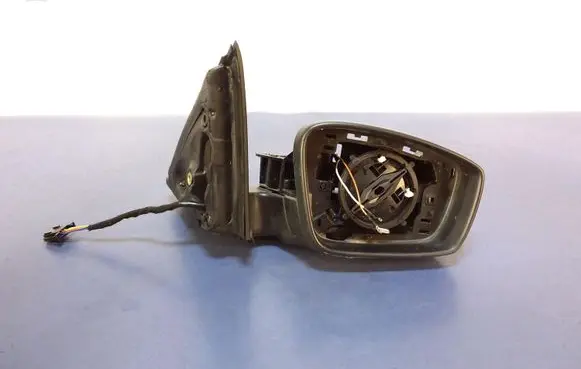 Skoda Fabia Mk3 (NJ) Front door electric wing mirror 6V1857408F