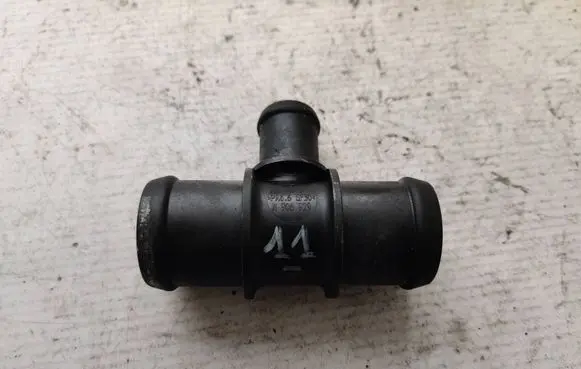 Volkswagen Caddy Engine coolant pipe/hose N906929