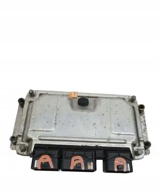 Citroen Xsara Picasso Engine control unit/module 9653492680
