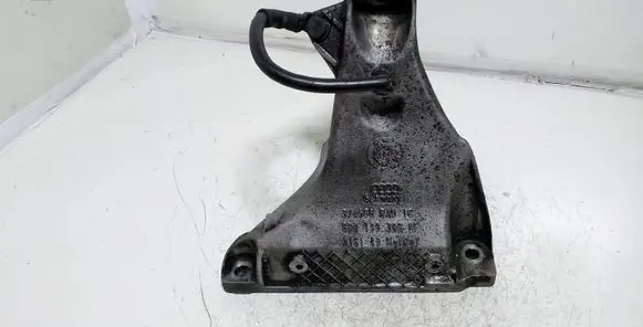 Audi A6 S6 C6 4F Engine mounting bracket 8D0199308 8D0199308AF