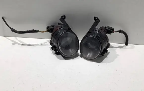 Volkswagen Eos Front fog light 27047900l 27048000r