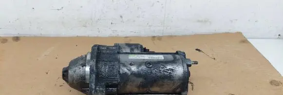 Audi A4 S4 B6 8E 8H Starter motor 068911024E D7R33