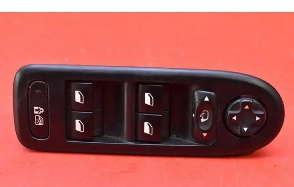 Citroen C5 Electric window control switch 96660257XT