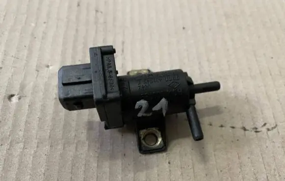 Renault Scenic I Turbo solenoid valve 7700102545