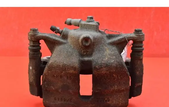 Front brake caliper