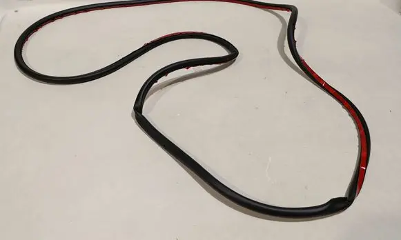 Land Rover Evoque II Rubber seal rear door LR163156