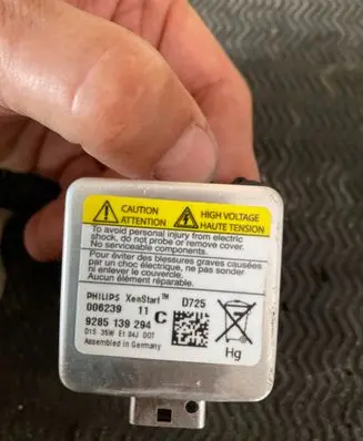 Ford S-MAX Xenon bulb 9285139294 006239
