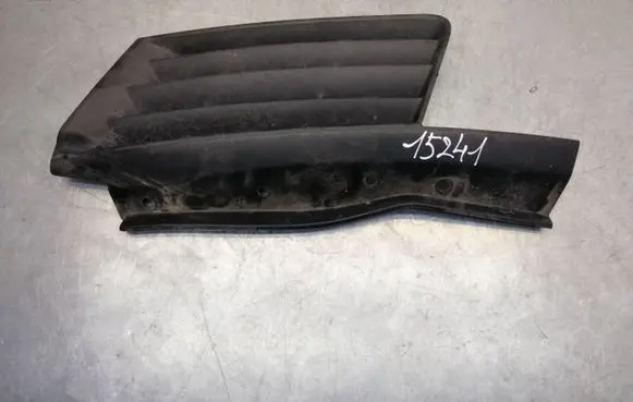 Renault Espace - Grand espace IV Front bumper upper radiator grill 3105311