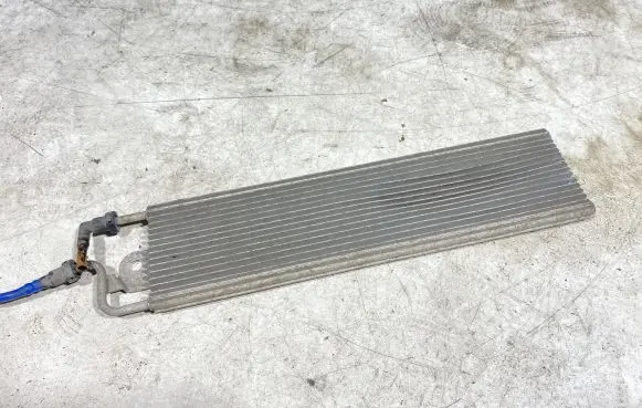 Volkswagen PASSAT B6 Fuel cooler (radiator) 
