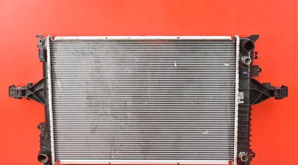 Volvo V70 Coolant radiator