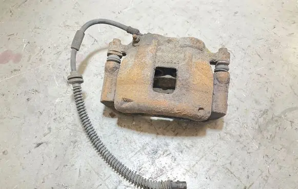 Volkswagen Amarok Front brake caliper