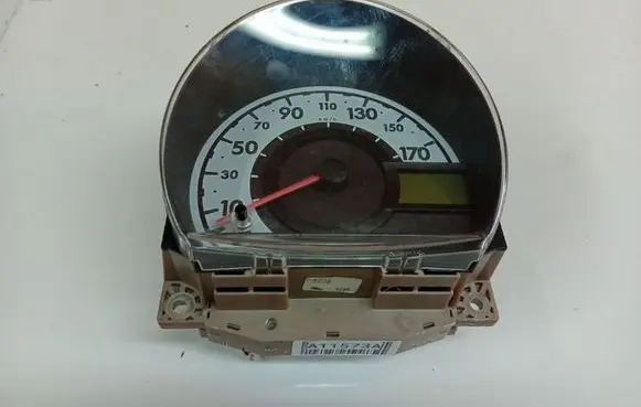 Peugeot 107 Speedometer (instrument cluster) H01838000H011A