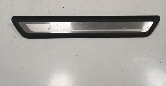 Hyundai i40 Front sill trim cover 658733Z100