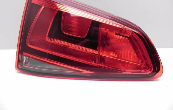 Volkswagen Golf VII Rear/tail lights 5GM945093B A287USA
