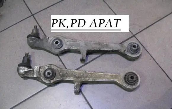 Audi A4 S4 B5 8D Front lower control arm/wishbone 4D0407155