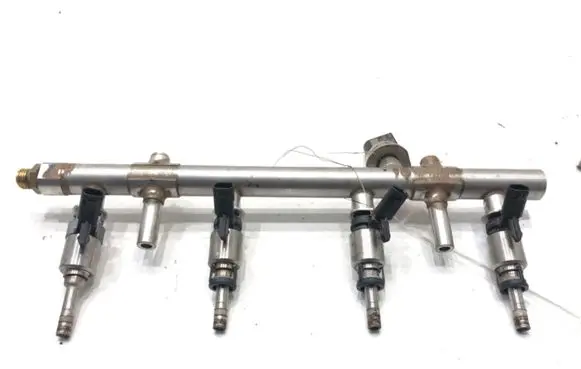 Volkswagen Golf VII Fuel main line pipe 06A906036F
