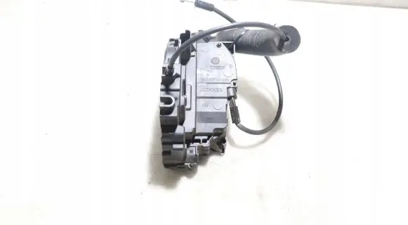 Renault Megane III Front door lock