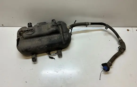 Hyundai Solati H350 AdBlue liquid reservoir 2850059000 296204A800