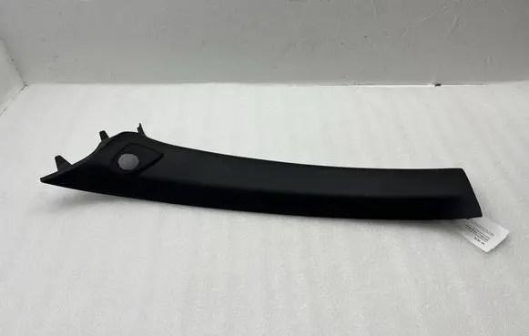 Toyota Yaris Cross (A) pillar trim 622120DB30