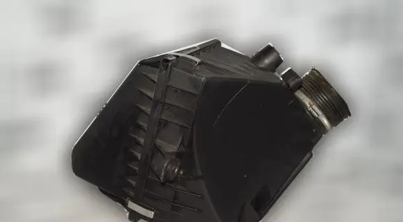 BMW 7 E38 Air filter box 1432827