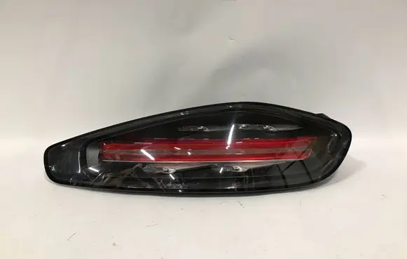 Porsche 718 Cayman 982 982c Rear/tail lights 982.945.096.M 982945096M