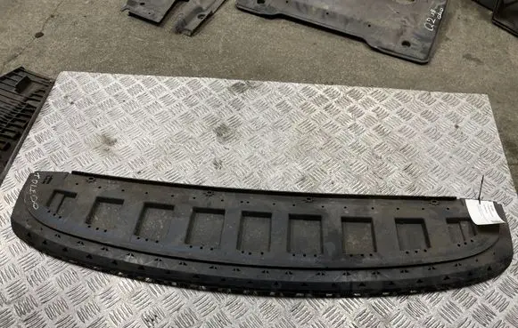 Seat Toledo IV (NH) Front bumper skid plate/under tray 6JA807611
