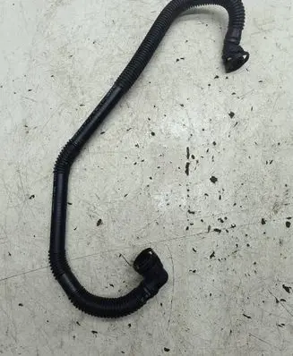 Audi Q7 4M Breather hose/pipe 4m0133817j